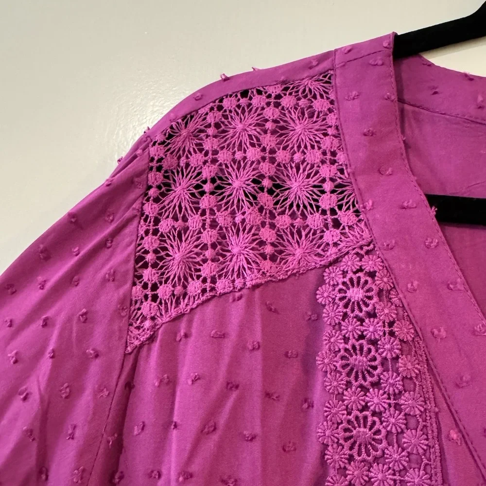 NWT Lane Bryant fuschia Swiss dot and lace Women's Top long sleeve size 22 - Picture 2 of 5